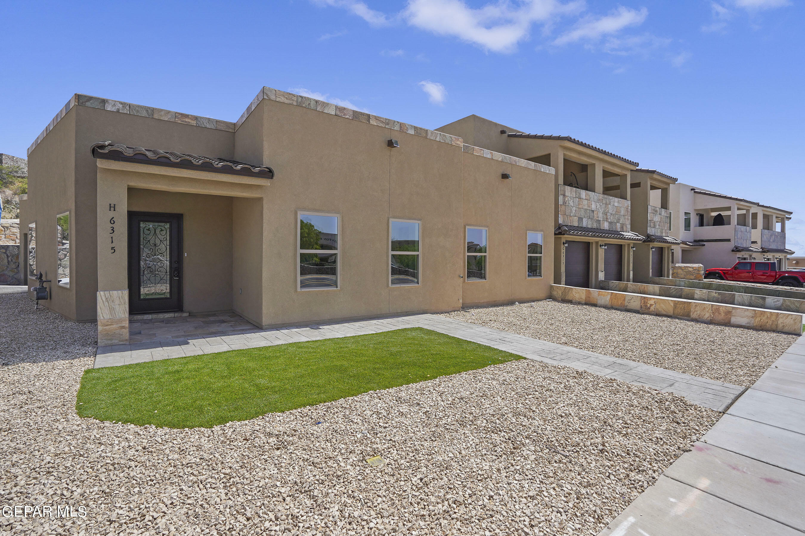 Property Photo:  871 Country Club Road 3D  TX 79932 