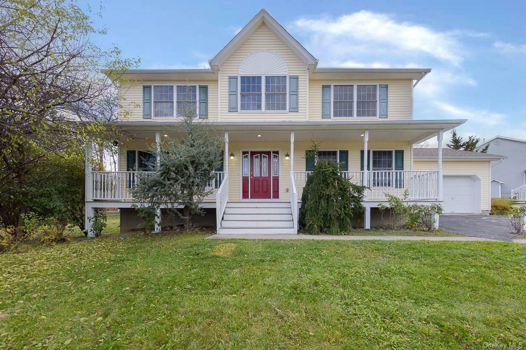 37 Red Maple Way  New Windsor NY 12553 photo