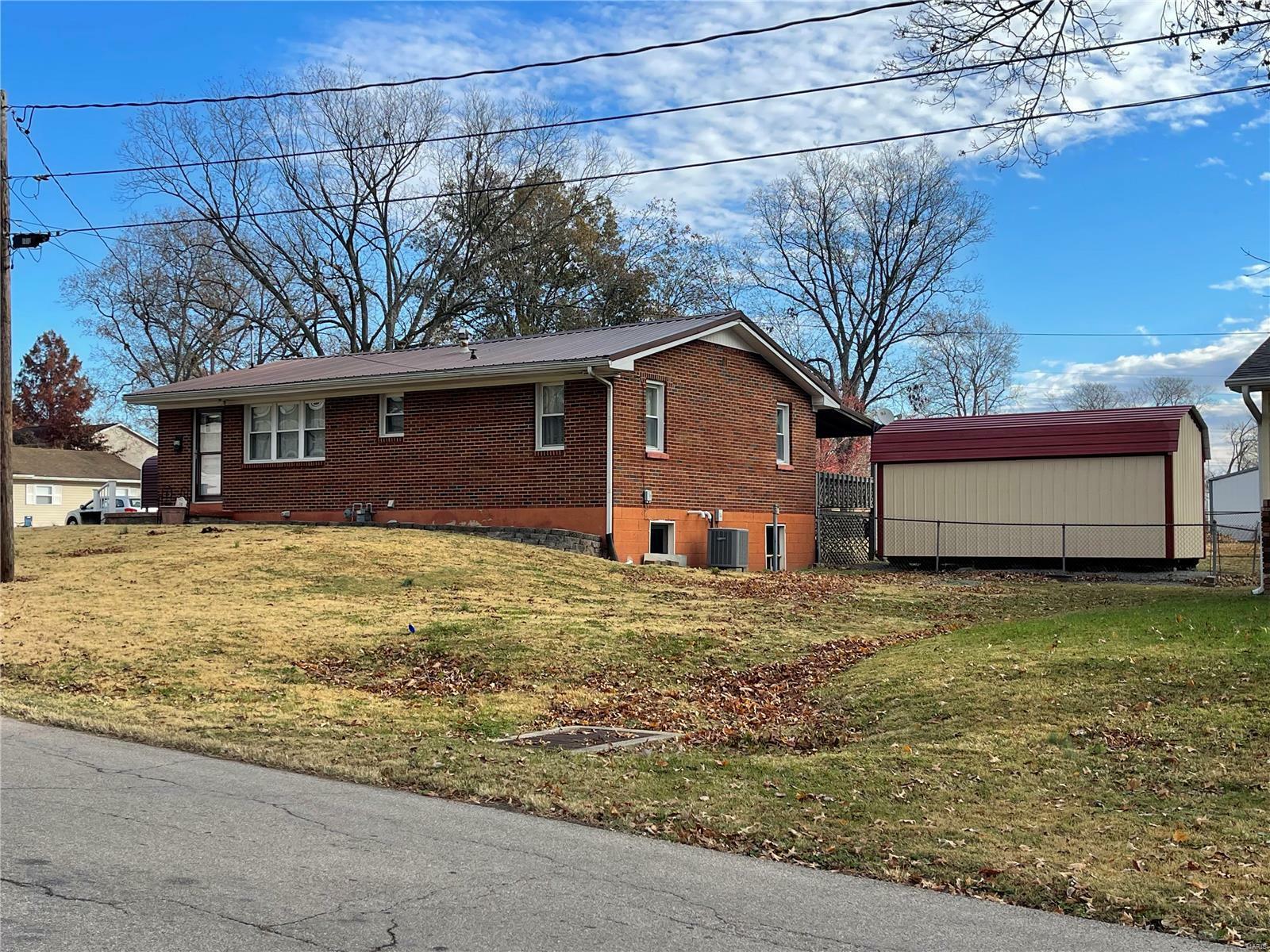 Property Photo:  510 Dearborn Street  MO 63780 