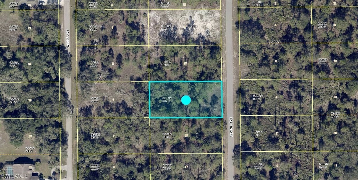 Property Photo:  1013 Irving Avenue  FL 33972 