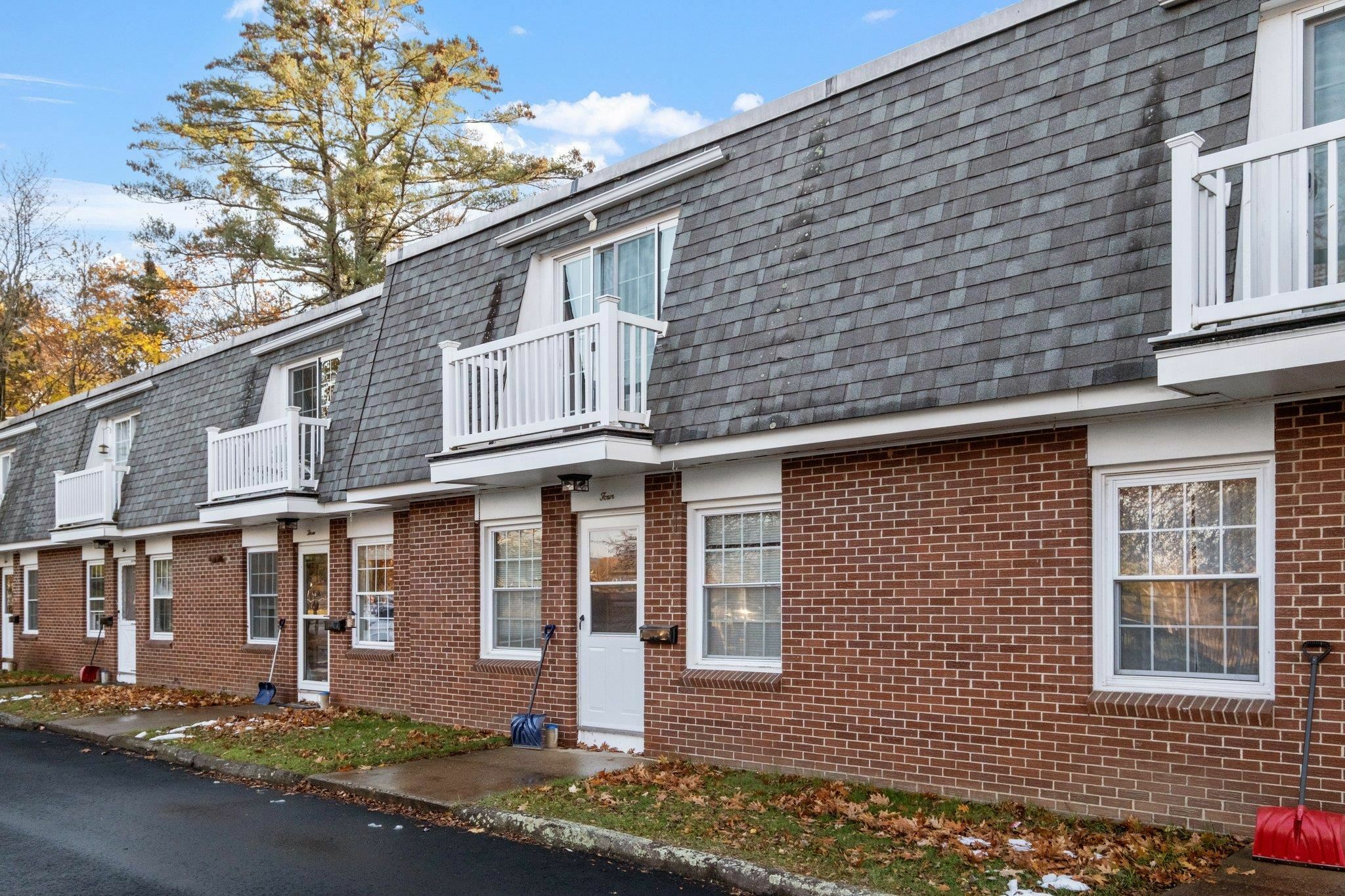 Property Photo: 934 Main Street 4 NH 03246