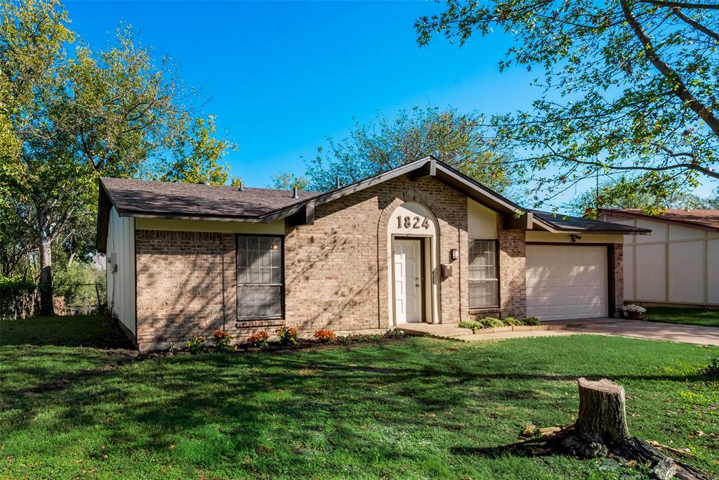 1824 Emerald Drive  Irving TX 75060 photo