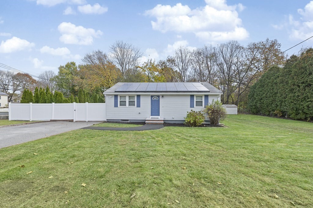 Property Photo:  2 Theresa Rd  MA 01801 