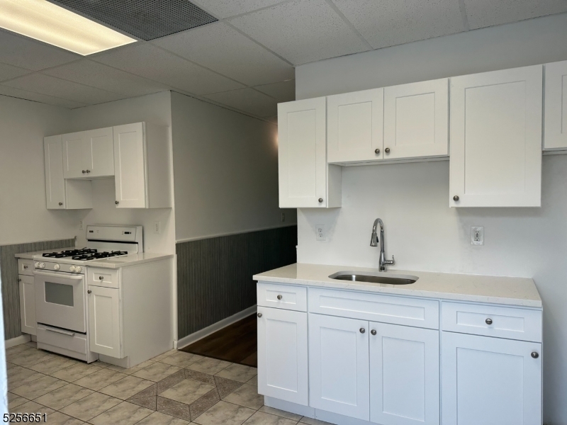 Property Photo: 1600 Union Valley 1600B NJ 07480