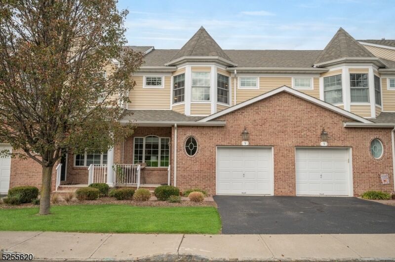 Property Photo:  5 Cicely Ct  NJ 07871 