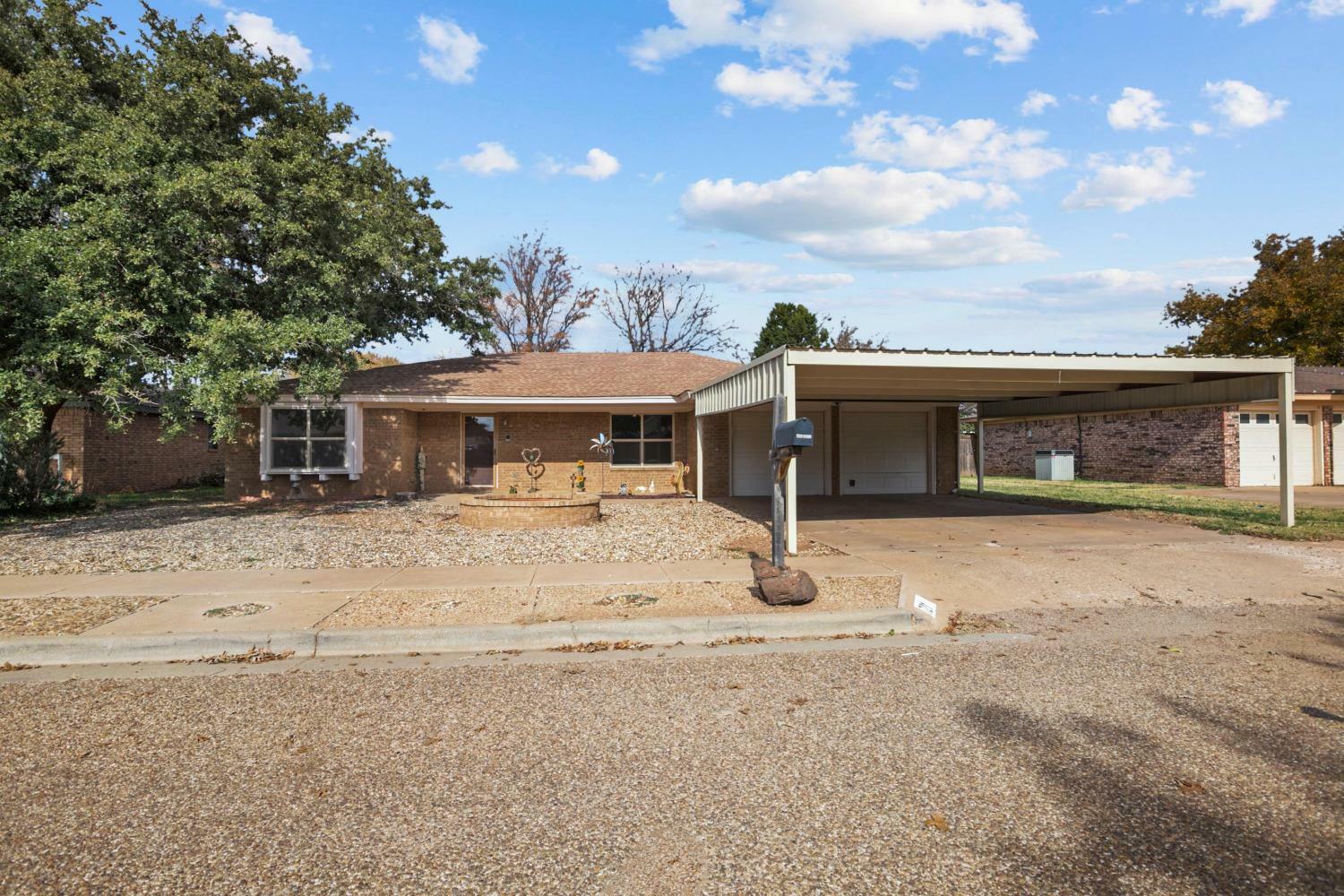 Property Photo:  721 14th Street  TX 79363 