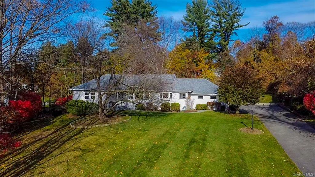 Property Photo:  181 Holbrook Road  NY 10510 