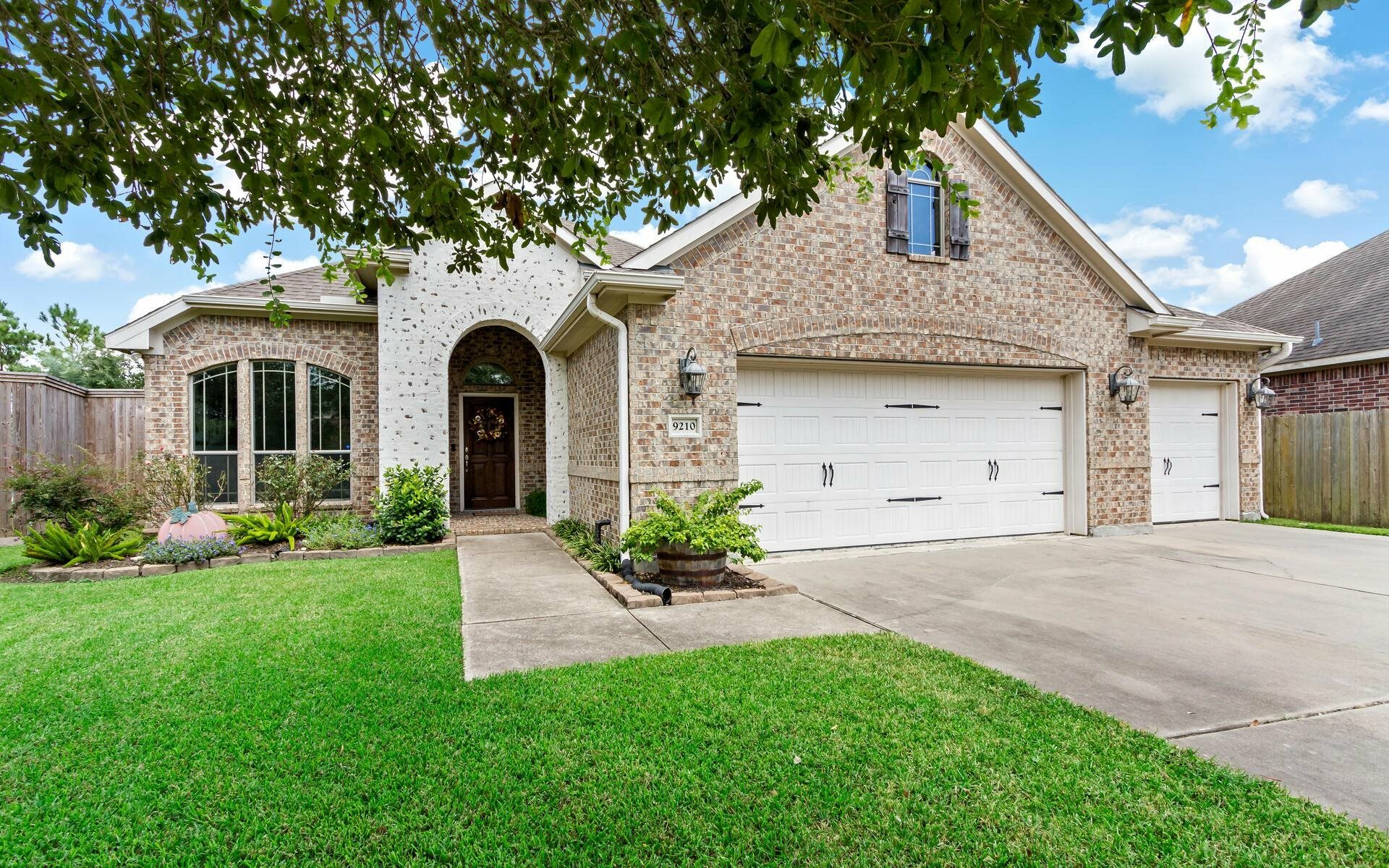 Property Photo:  9210 N Blue Stem  TX 77713 