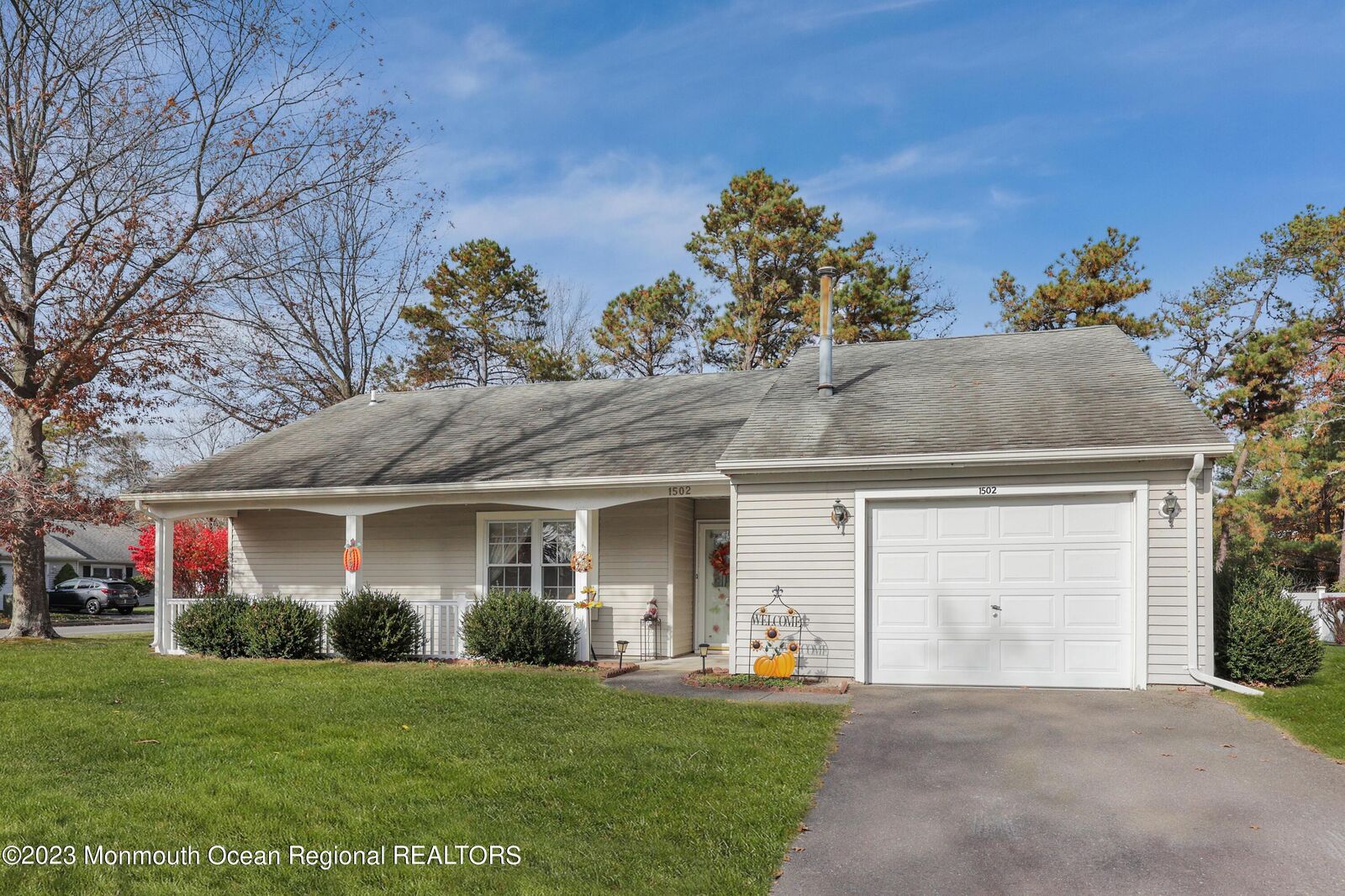 Property Photo:  1502 Clearview Street  NJ 08731 