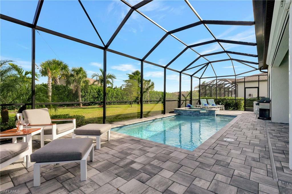 Property Photo:  14370 Pine Hollow Dr  FL 33928 