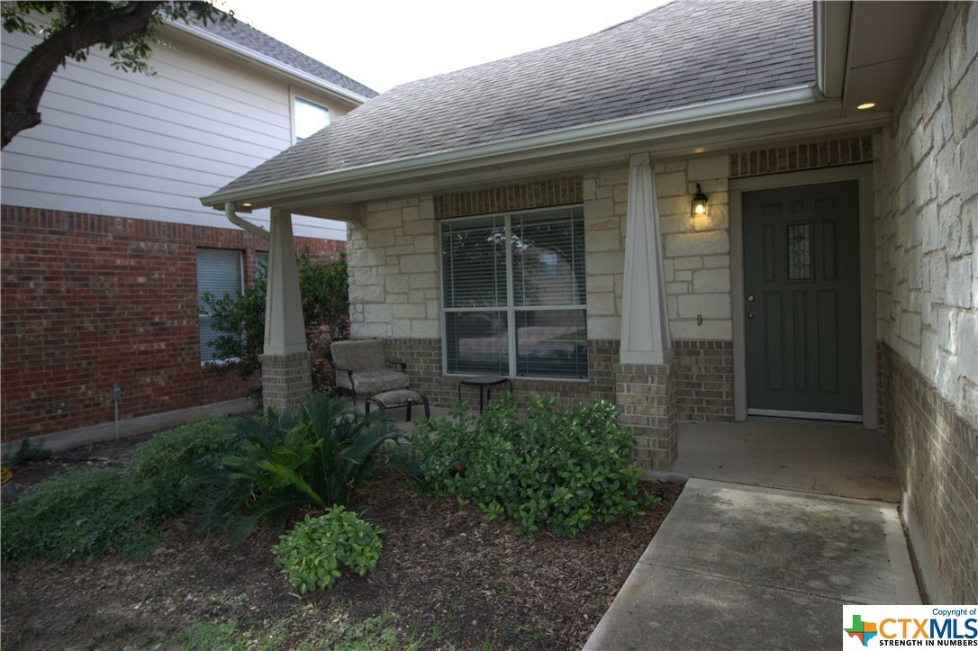 Property Photo: 2005 Granite Springs Road TX 78641