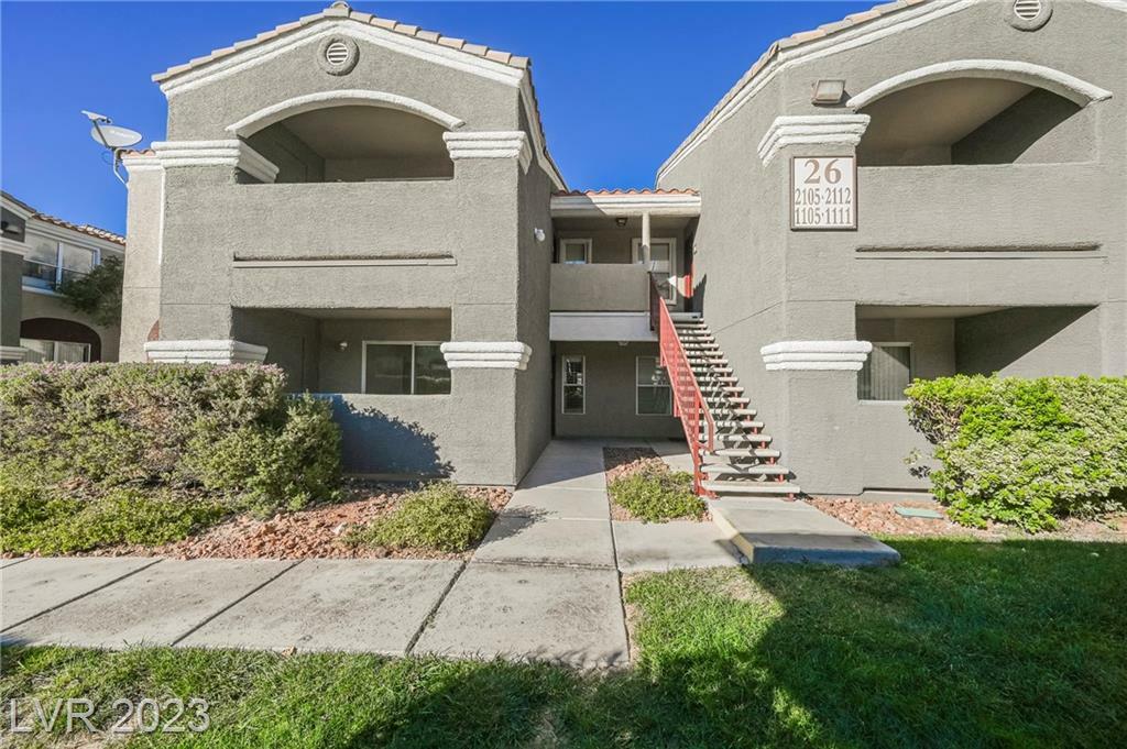 Property Photo:  5055 West Hacienda Avenue 1105  NV 89118 