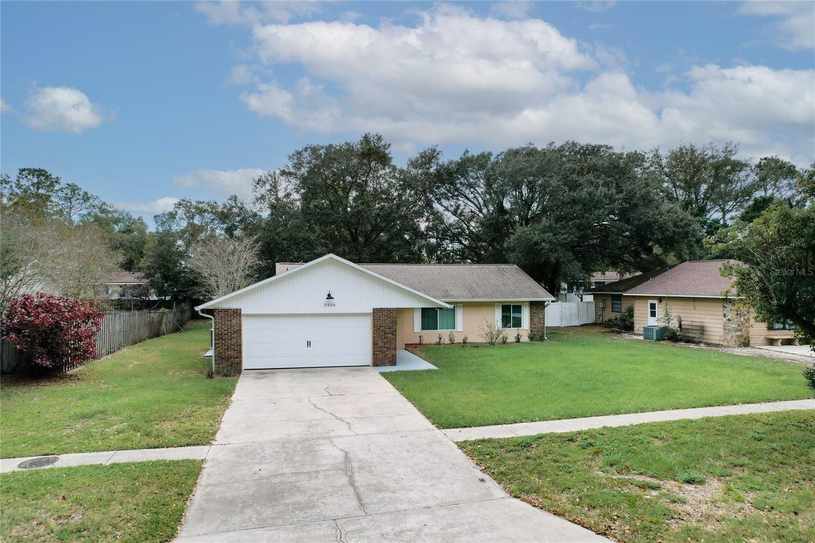 Property Photo:  3020 Mary Lane  FL 32757 