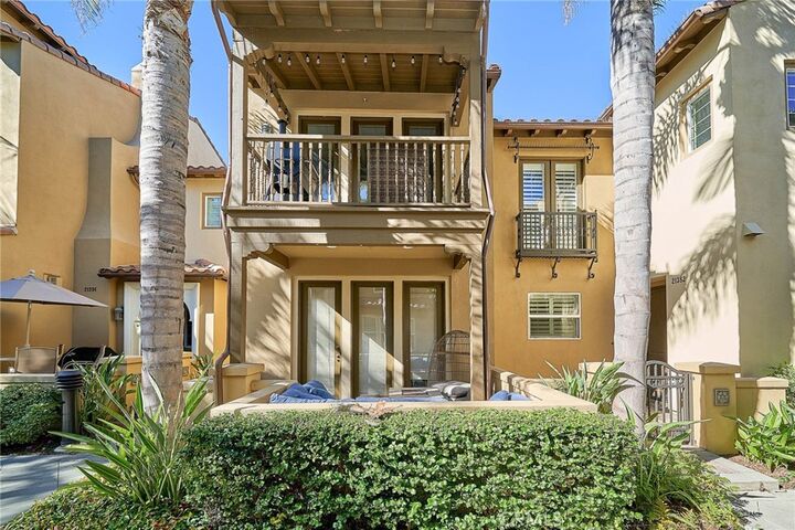 Property Photo: 21386 Armilla Circle CA 92648