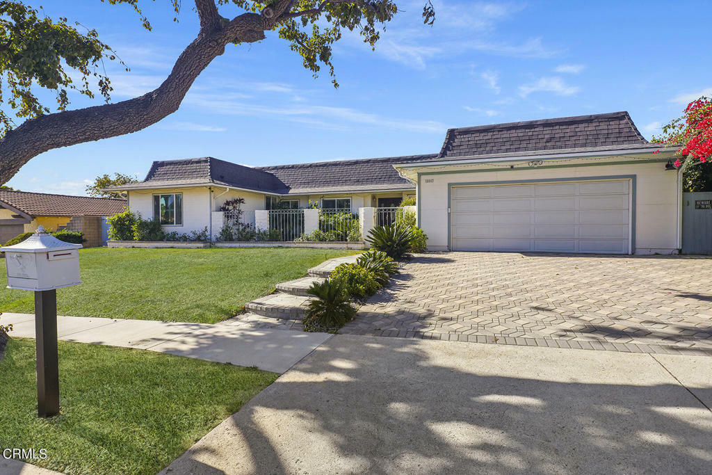 Property Photo:  10847 Sunnybrae Avenue  CA 91311 