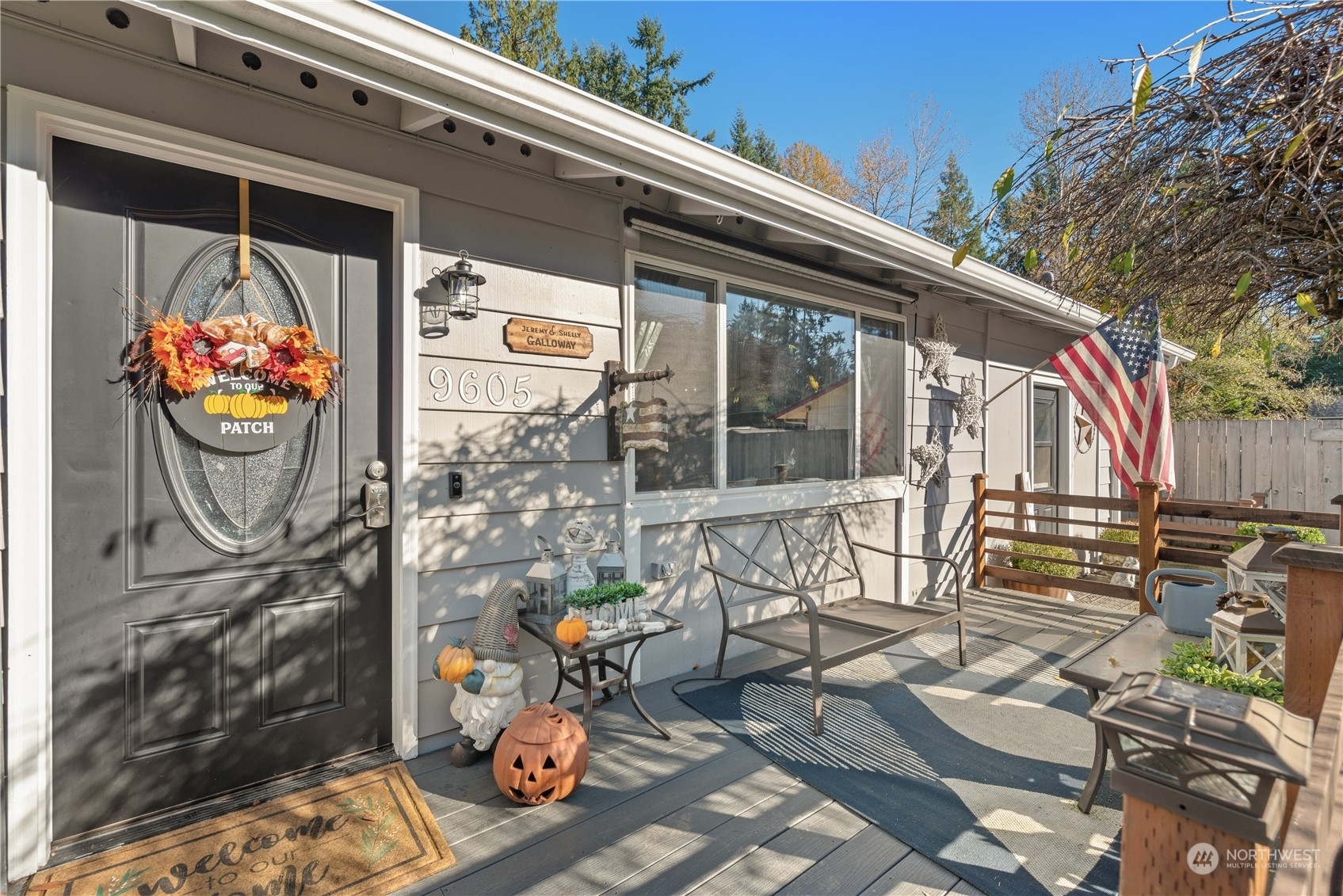 Property Photo:  9605 Woods Place  WA 98296 