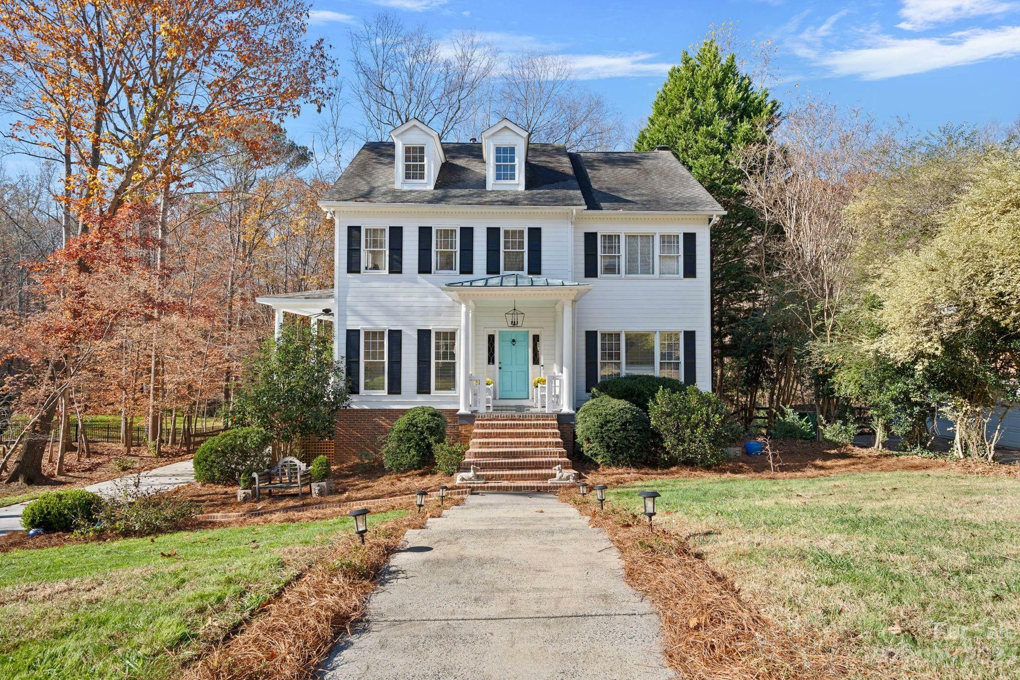 Property Photo: 8240 County Downs Lane NC 28270