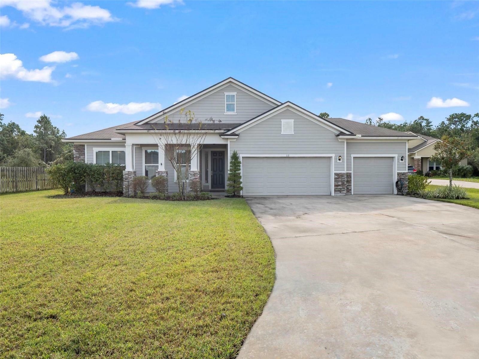 Property Photo:  112 Diamond Lake Dr  FL 32084 