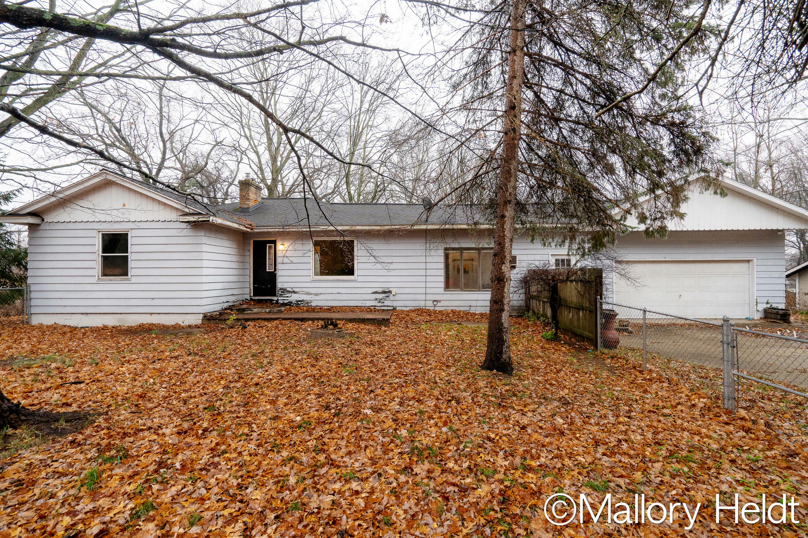 Property Photo:  18172 N Fruitport Road  MI 49456 