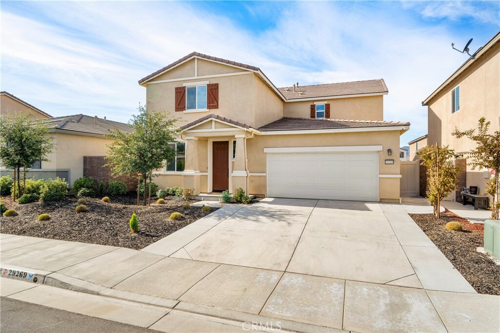 Property Photo:  29269 Windflower  CA 92530 