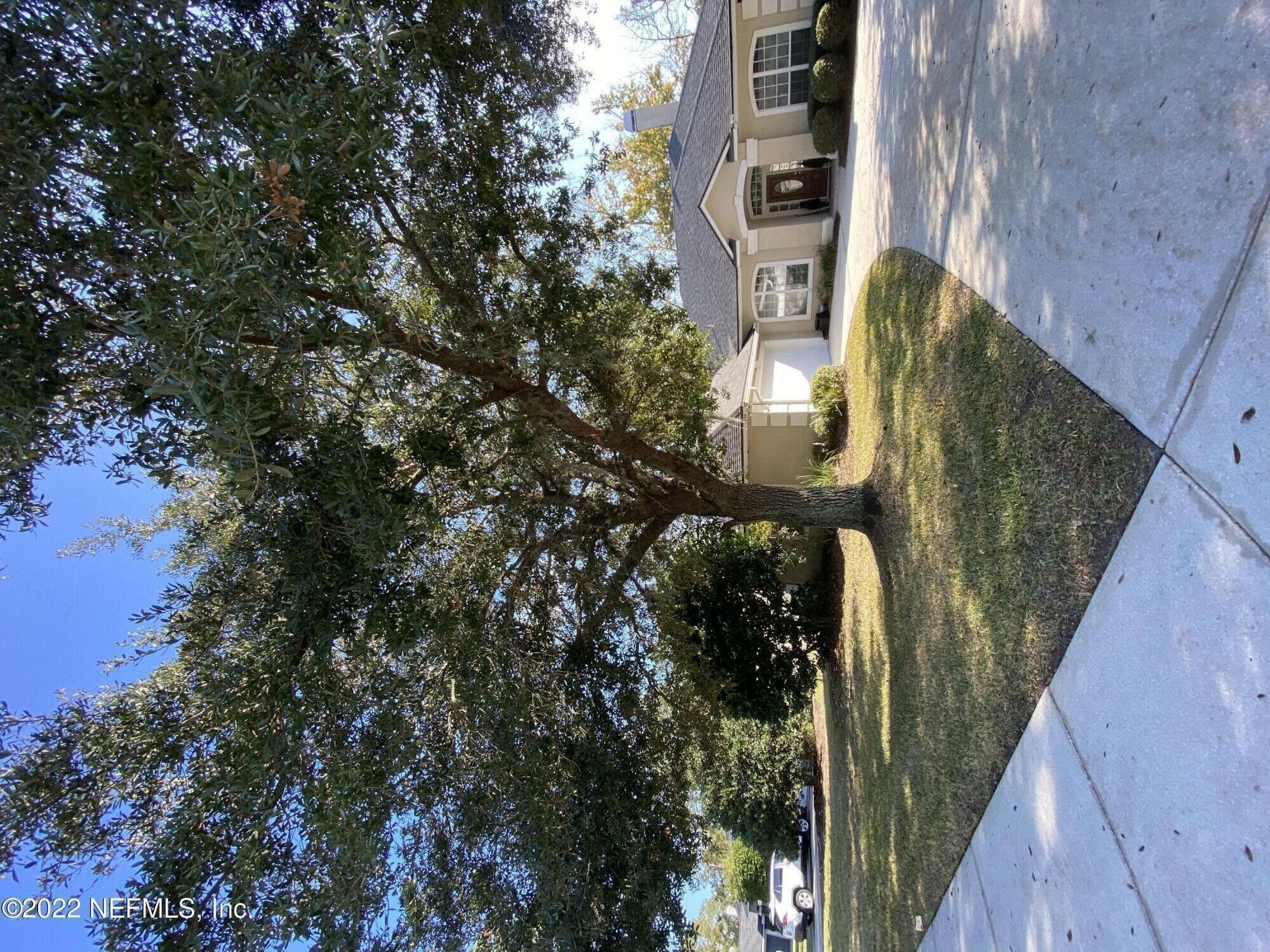 Property Photo:  2286 Eagle Harbor Parkway  FL 32003 