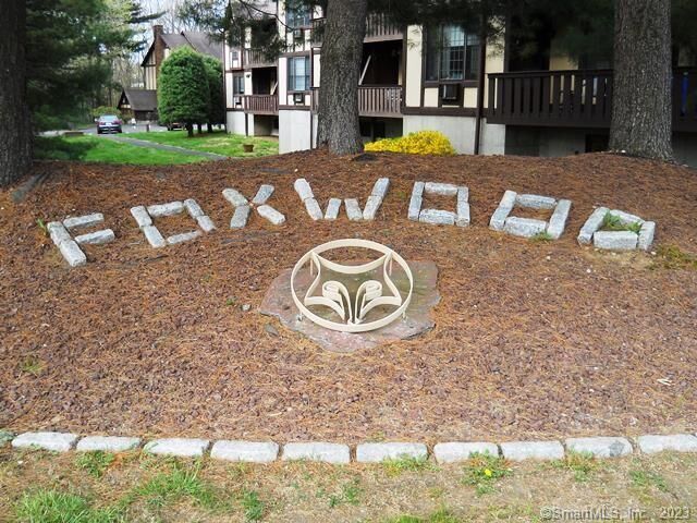 Property Photo: 435 Swanson Crescent 435 CT 06461