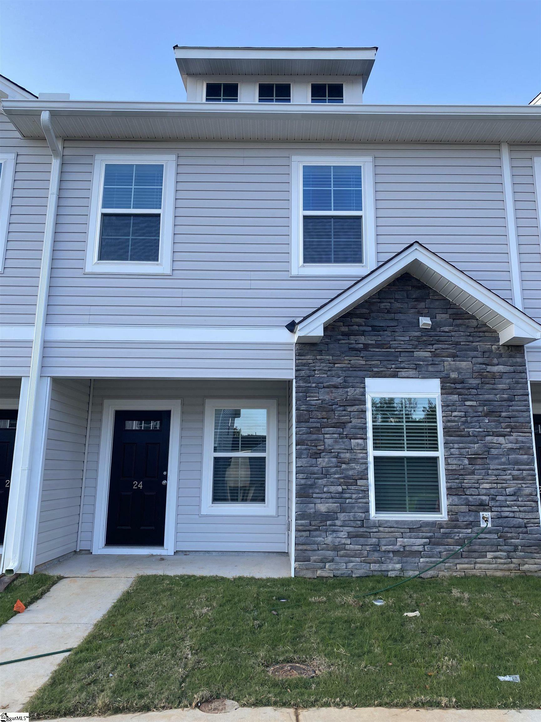 24 English Court Lot 43  Simpsonville SC 29681 photo