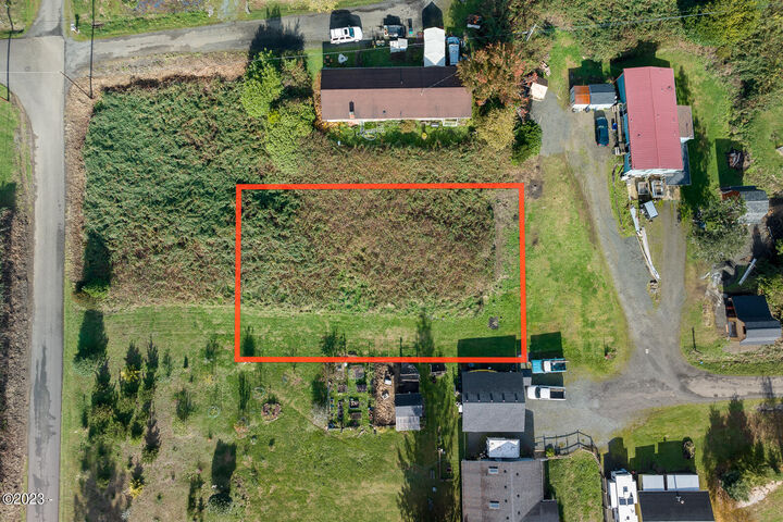 Property Photo: T/L 4800 14th St OR 97107