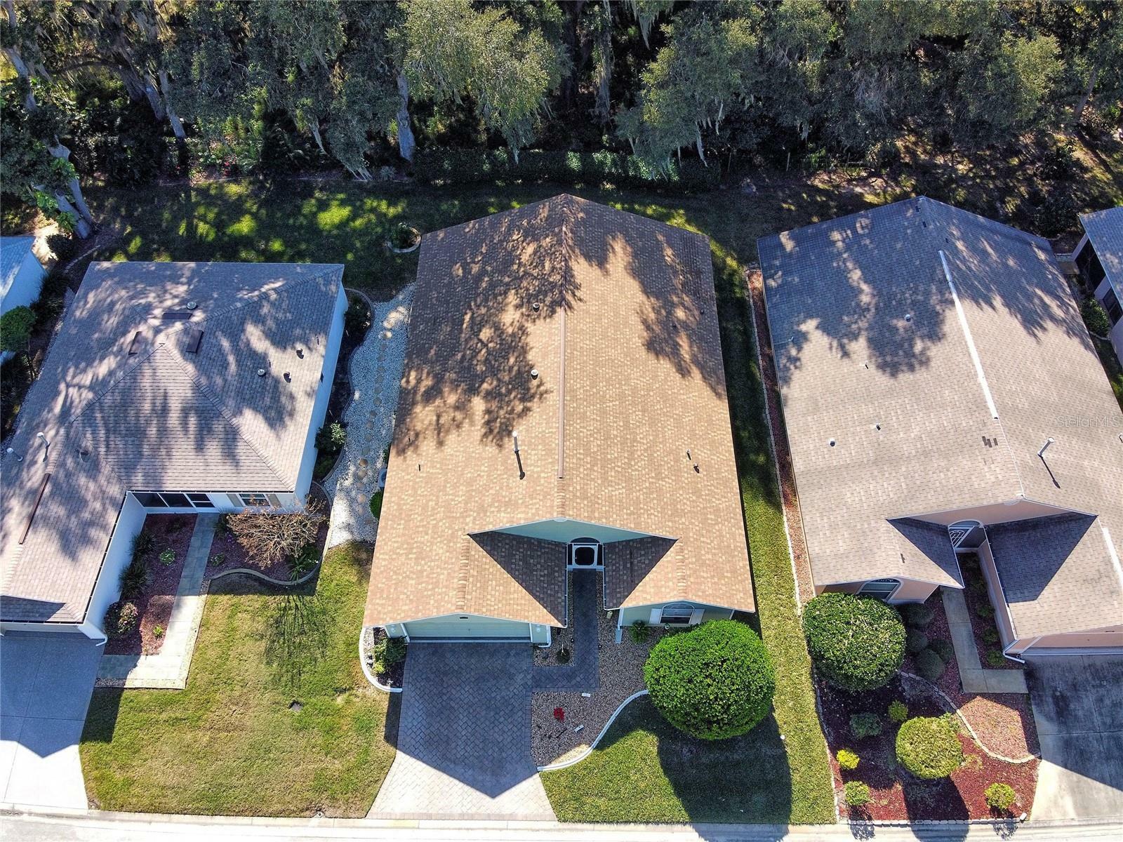 Property Photo:  842 Old Oaks Lane  FL 34748 