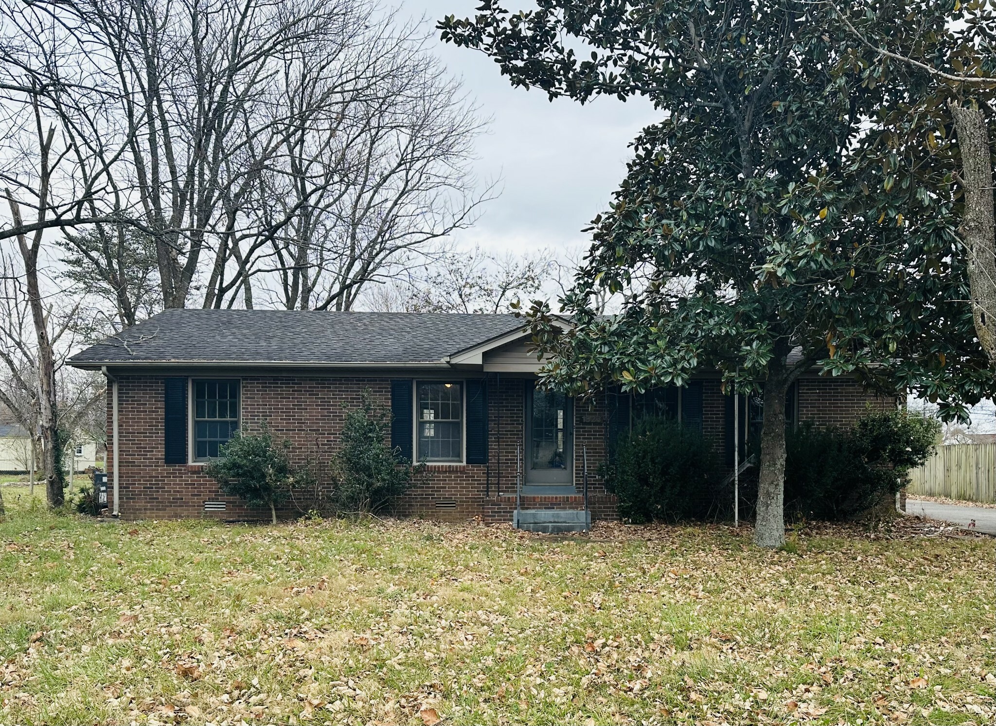 Property Photo:  1923 Bartway Dr  TN 37130 