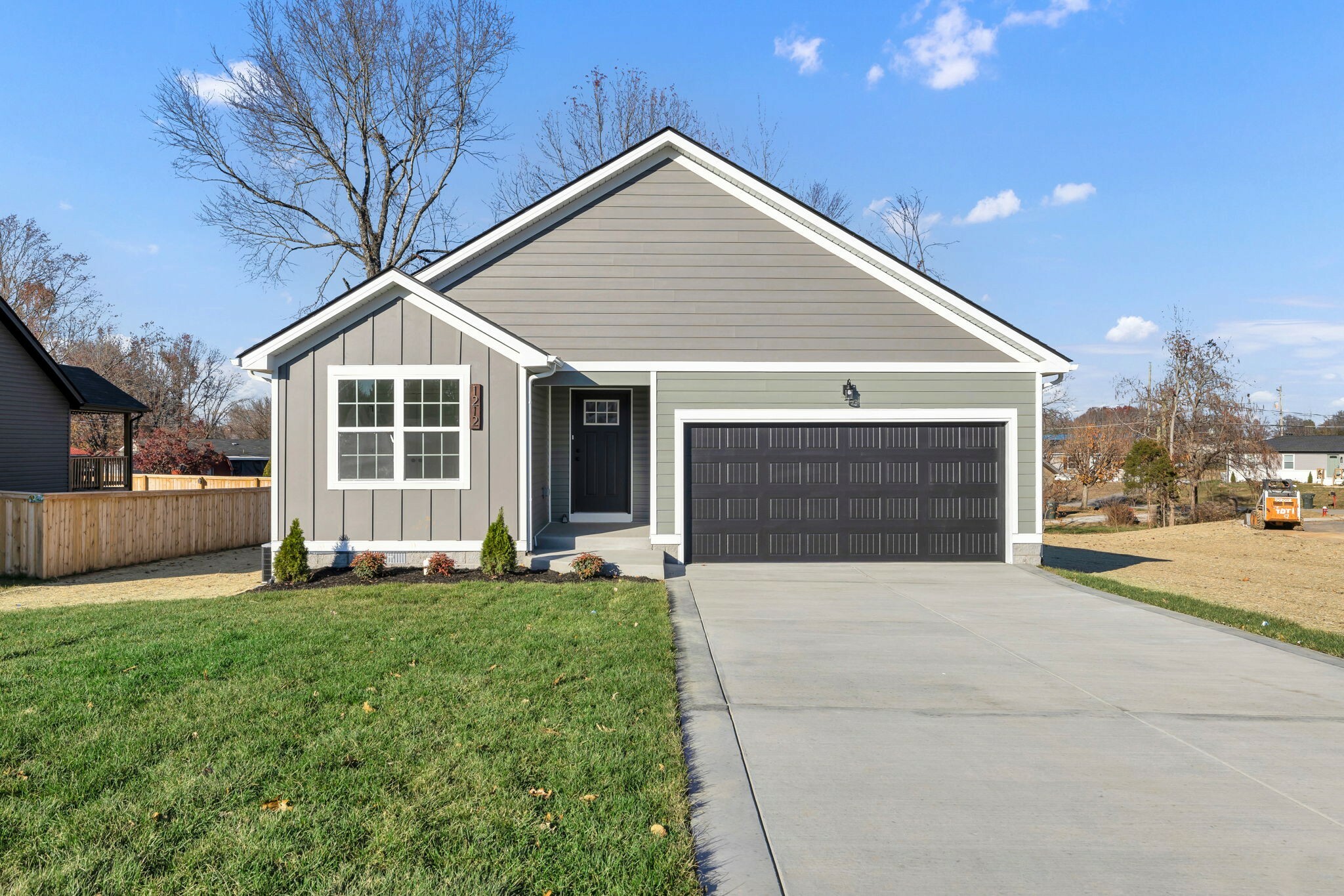 Property Photo: 1212 Shaylee Dr TN 37172