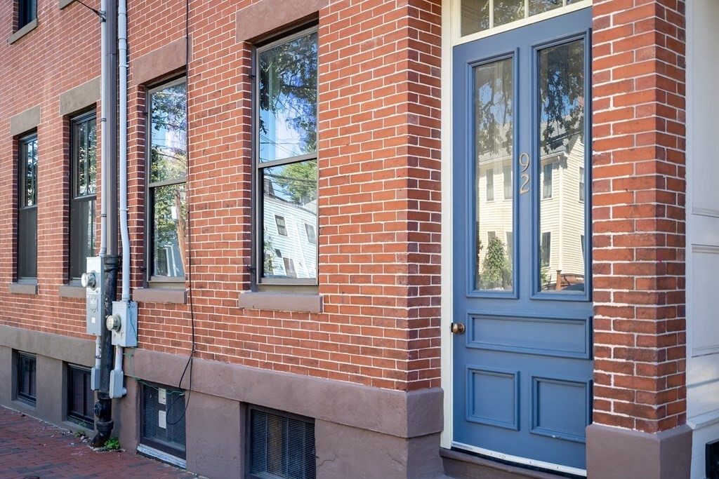 Property Photo: 92 Thorndike 92 MA 02141