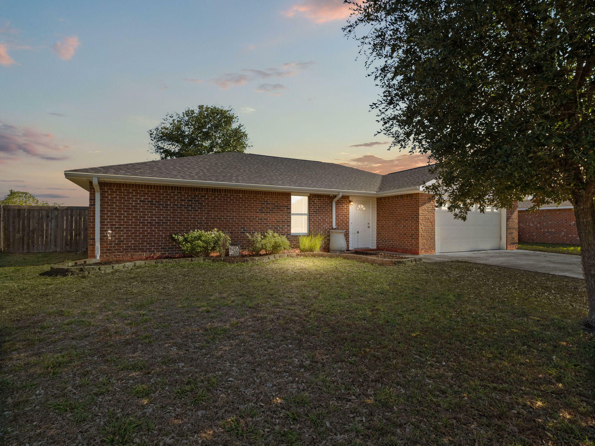 Property Photo:  1808 Maplewood St  LA 70634 