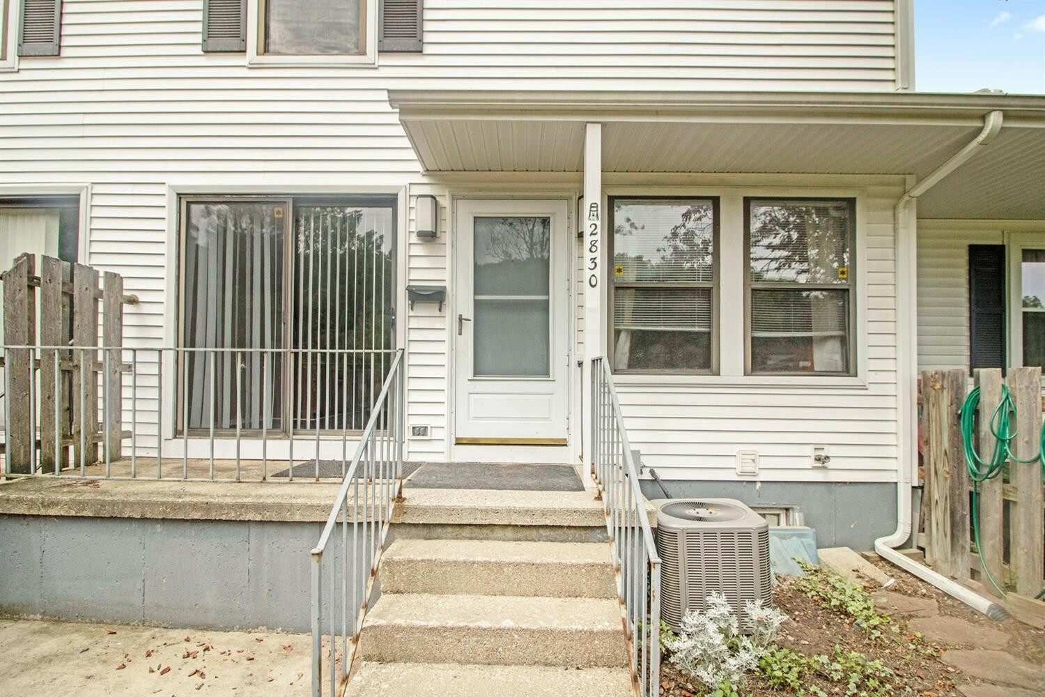 Property Photo:  2830 Roundtree Boulevard  MI 48197 