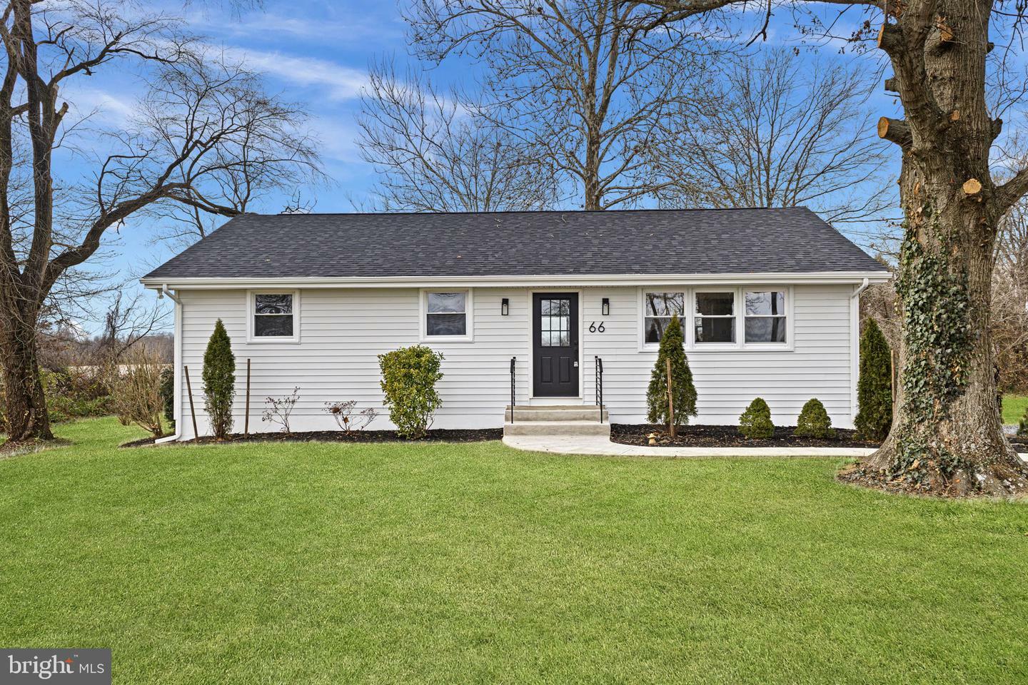 Property Photo:  66 Chesterfield Georgetown Road  NJ 08515 