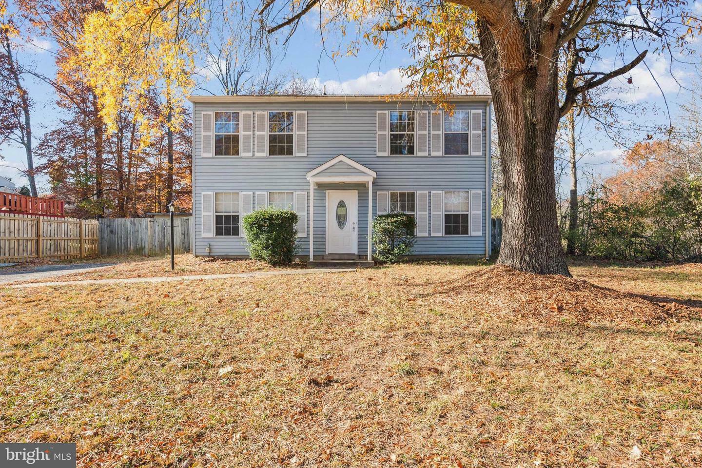 Property Photo:  13488 Princedale Drive  VA 22193 