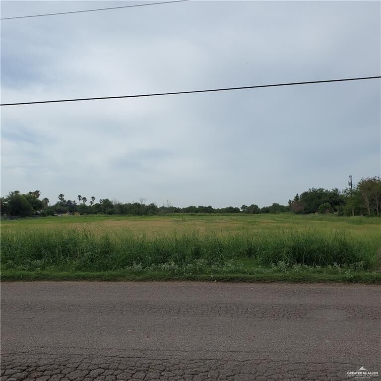 Property Photo: 000 E Mile 12 Road N TX 78596