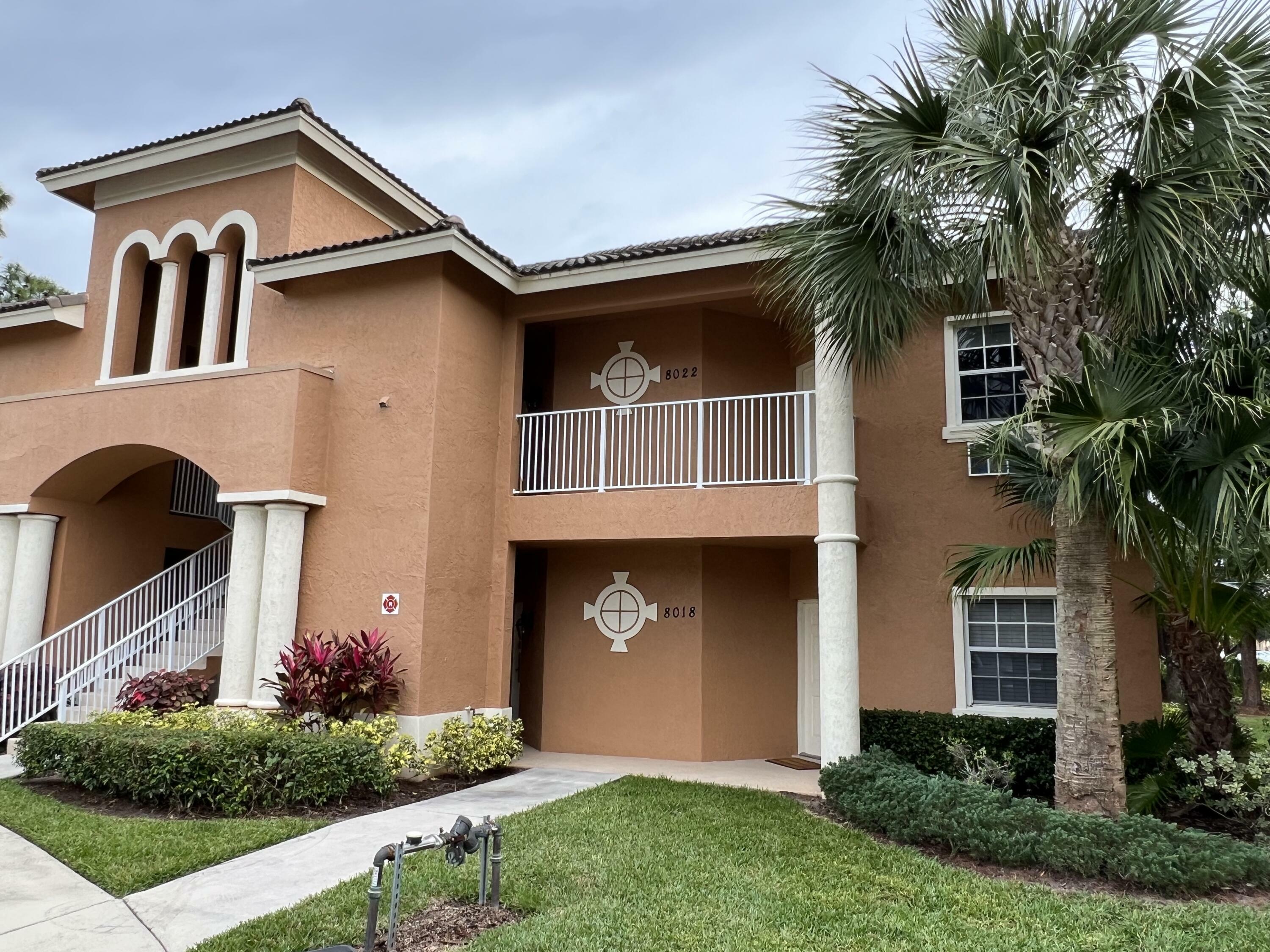 Property Photo:  8018 Carnoustie Place A  FL 34986 