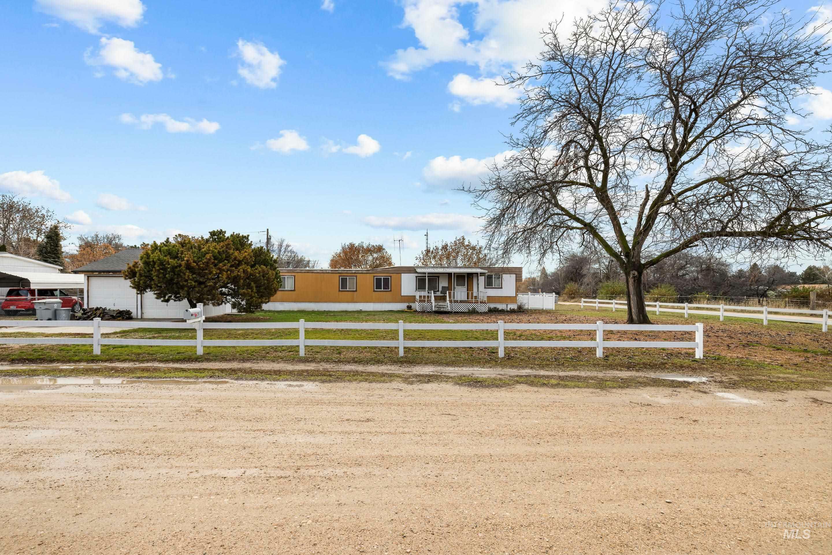 Property Photo:  11235 Carole St  ID 83651 