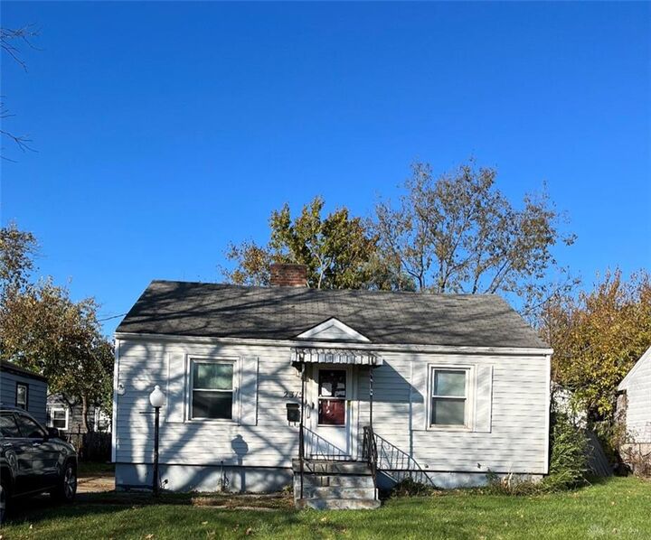 2315 Roosevelt Boulevard  Middletown OH 45044 photo