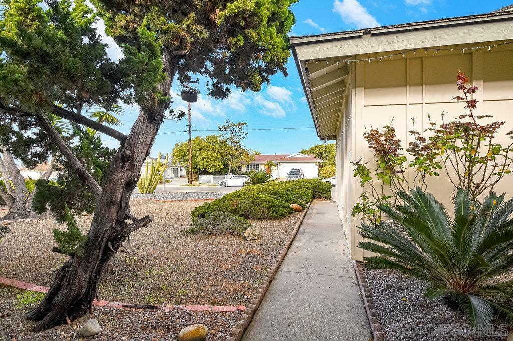 Property Photo:  6736 Radcliffe Dr  CA 92122 