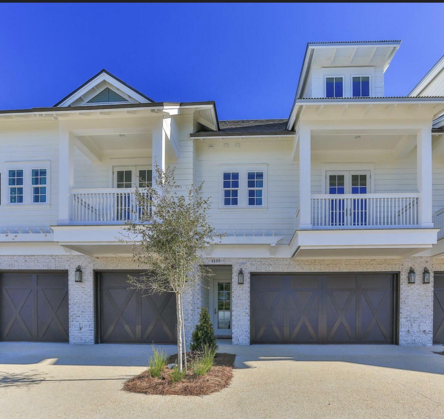 Property Photo: 4397 Bahia Lane FL 32541