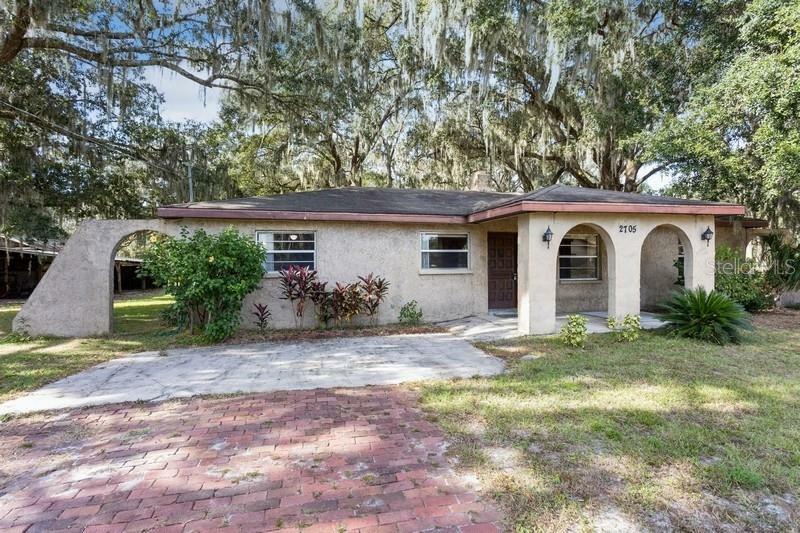 Property Photo: 5635 Durant Road FL 33527