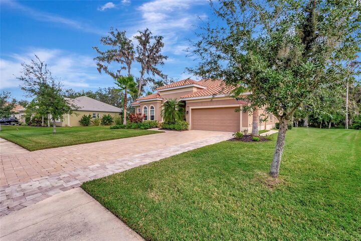 Property Photo:  5406 132nd Terrace E  FL 34219 