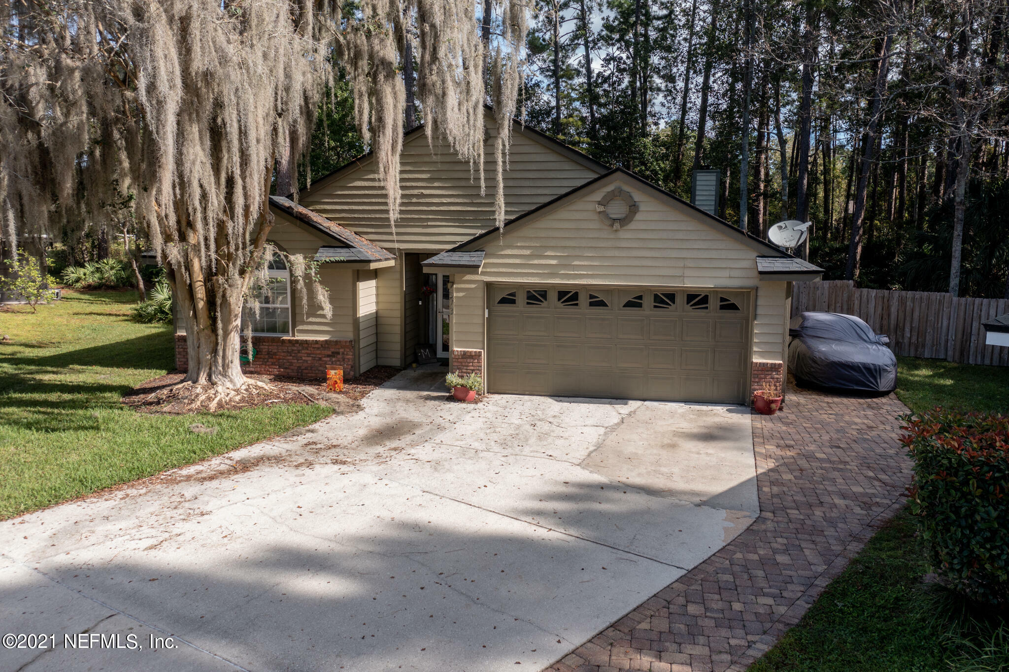 Property Photo:  7573 Glenn Abbey Place  FL 32256 