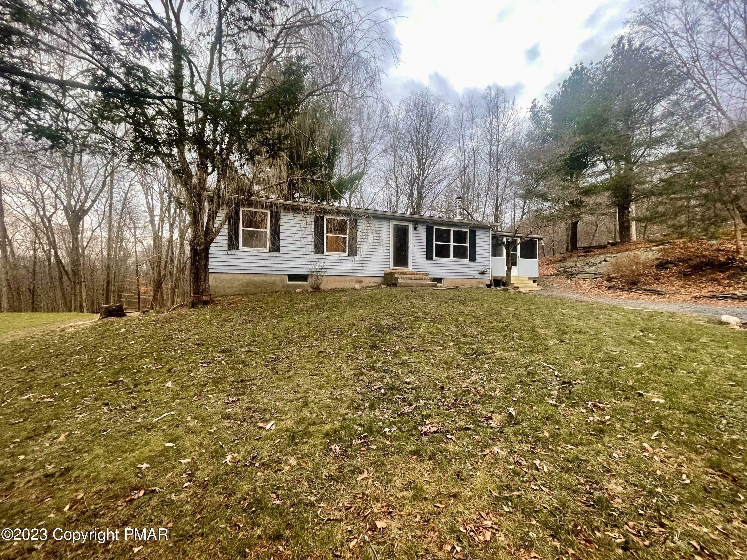 Property Photo:  153 Pomolae Drive  PA 18328 