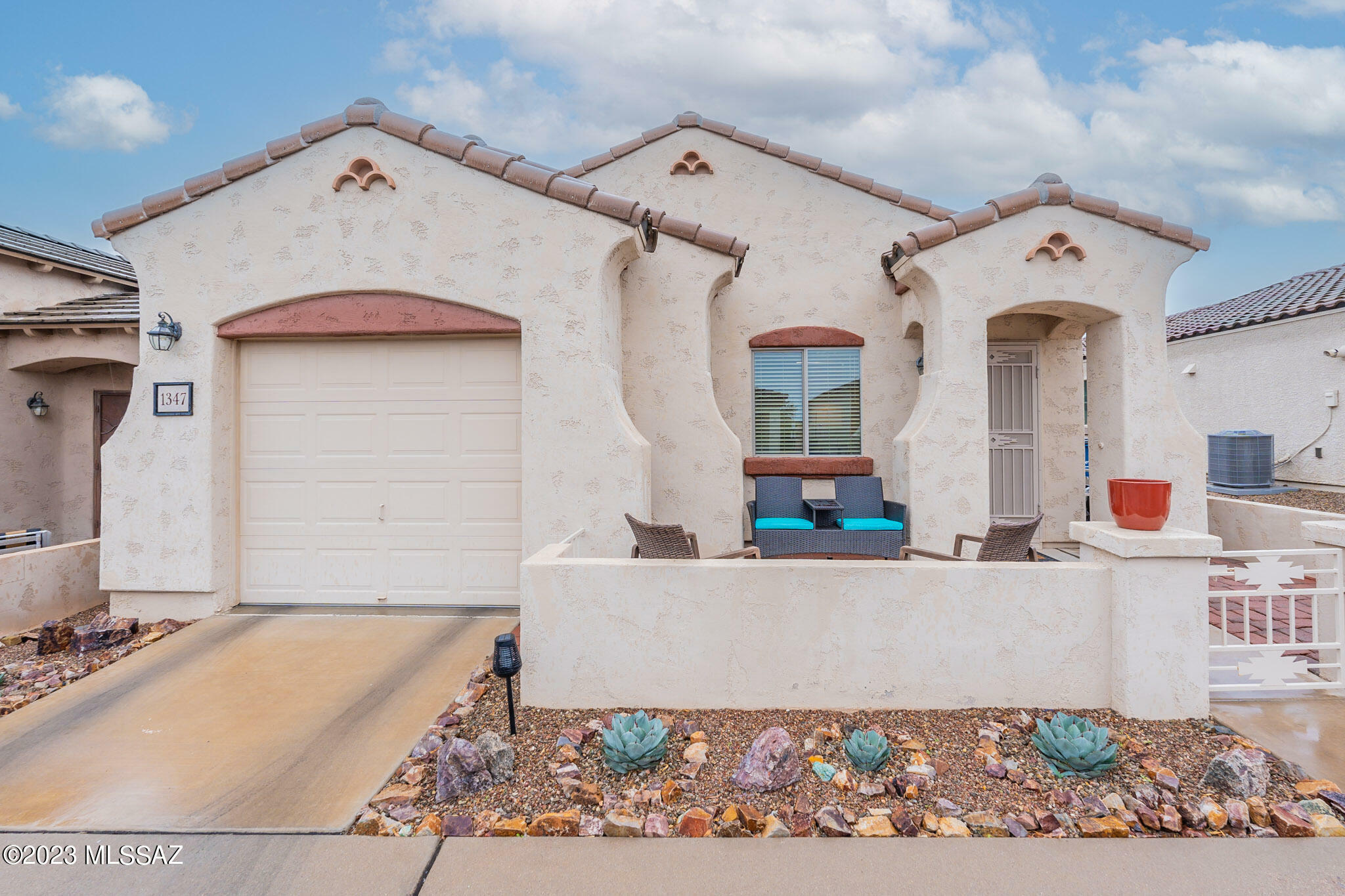 Property Photo:  1347 W Vuelta Las Campanas  AZ 85629 