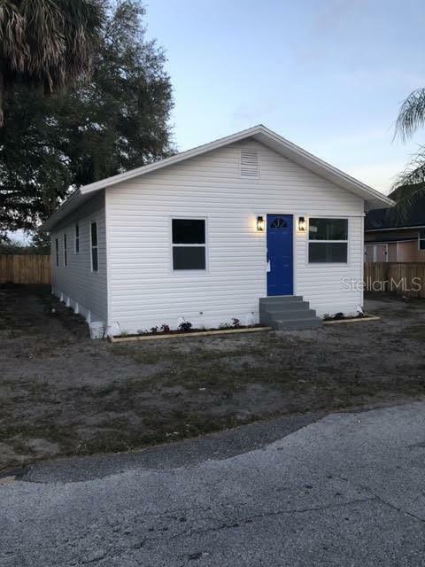 Property Photo:  1752 2nd Street NE  FL 33881 