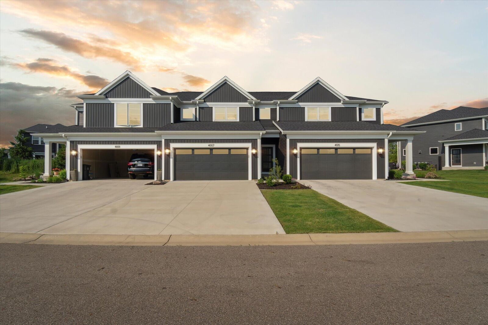 Property Photo:  4007 Corvo Trace  MI 49006 