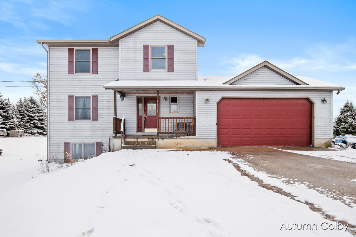 Property Photo:  14002 Macclain Street NE  MI 49326 